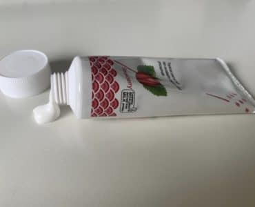 Tooth mousse